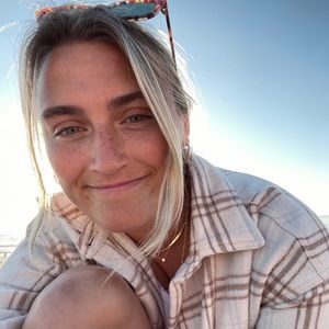 Meet your Posher, Liz